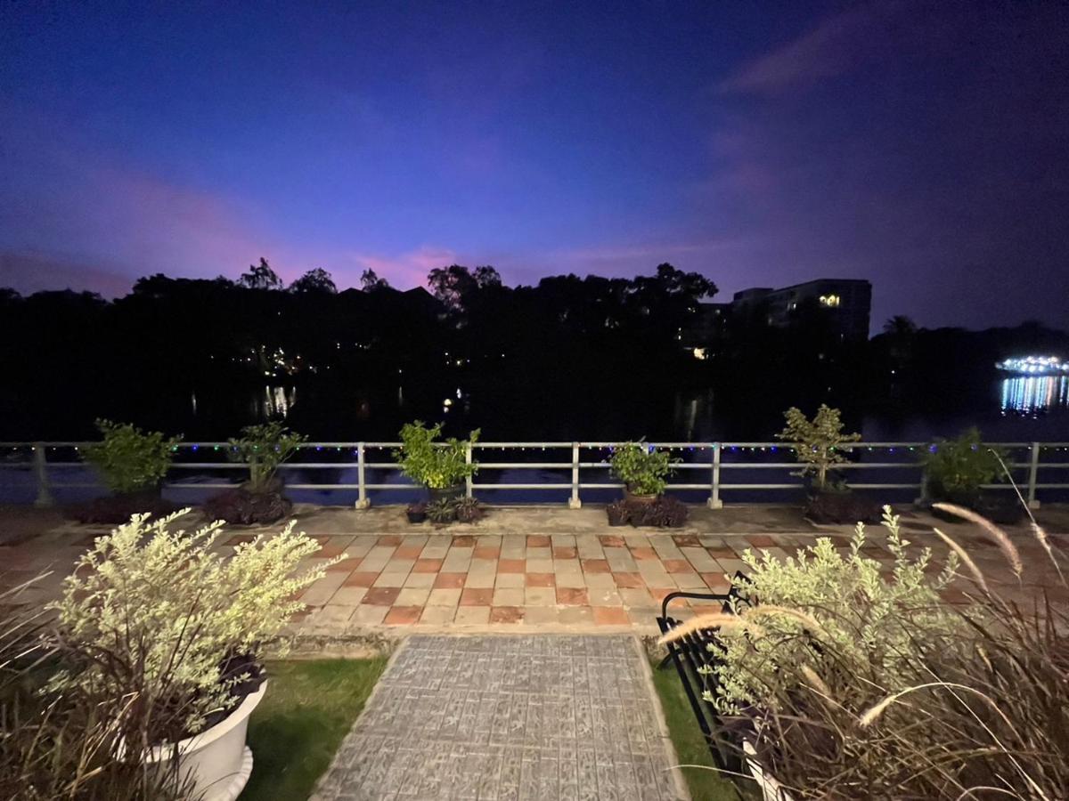 Usabai Riverside Boutique Hotel تشانتابوري المظهر الخارجي الصورة