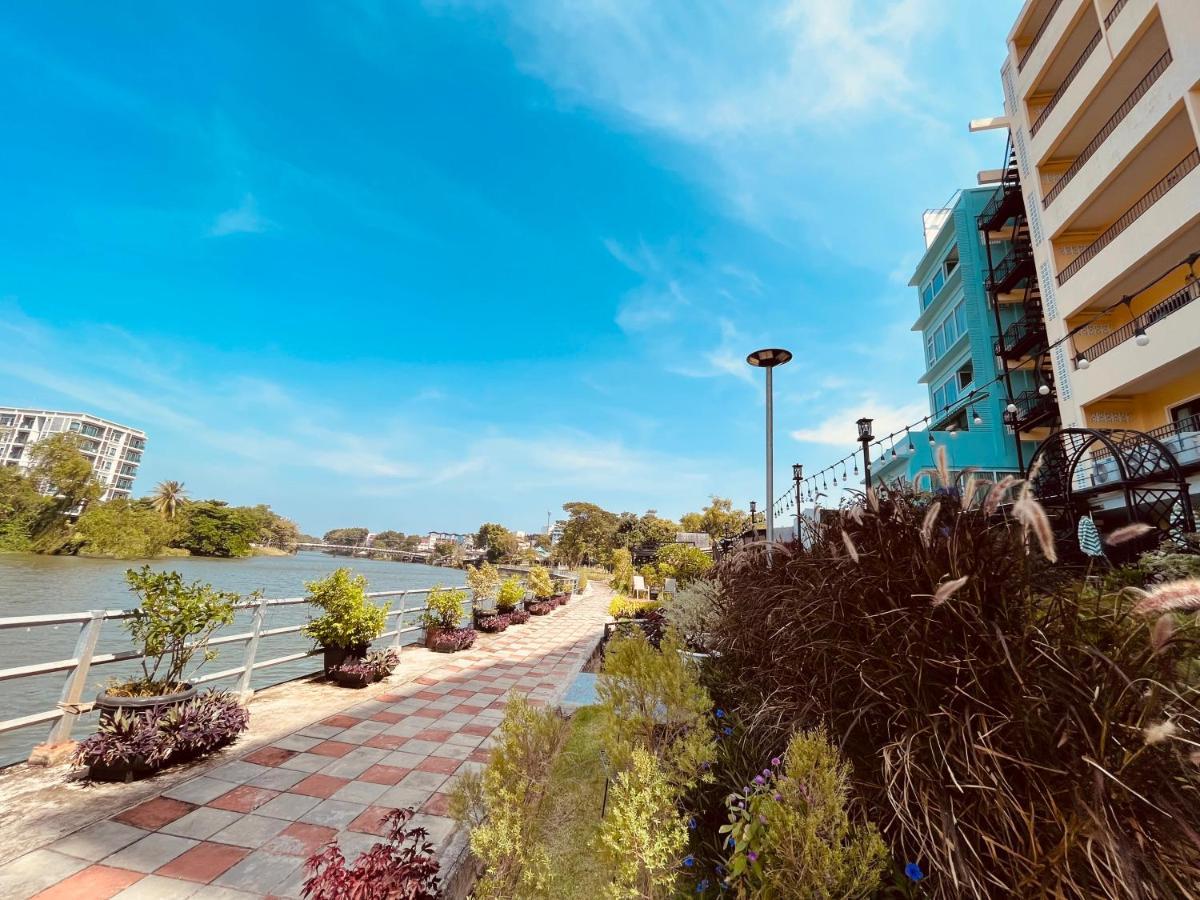 Usabai Riverside Boutique Hotel تشانتابوري المظهر الخارجي الصورة